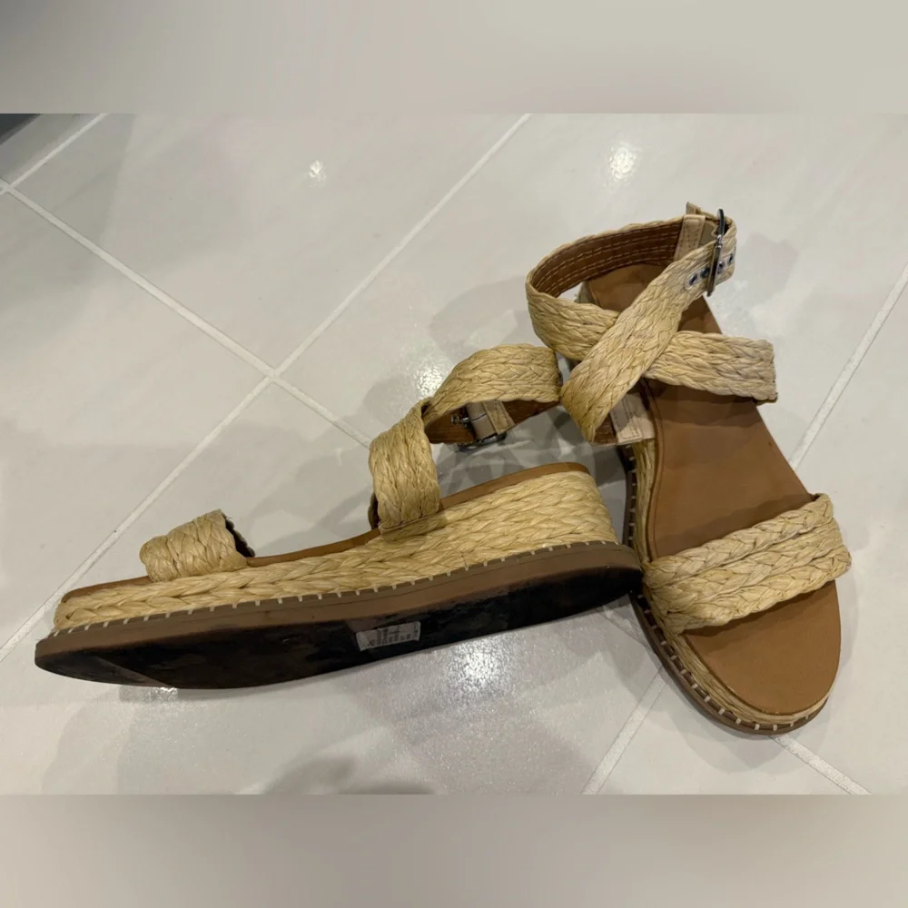Universal Thread Natural Braided Platform Sandals